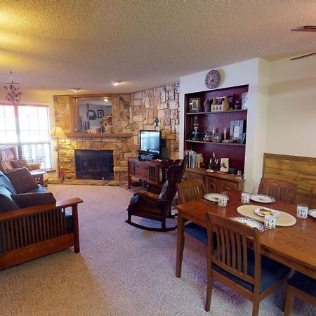 レッドリバーFlagg Mountain 7 Townhouse With High Speed Wifiアパートメント エクステリア 写真