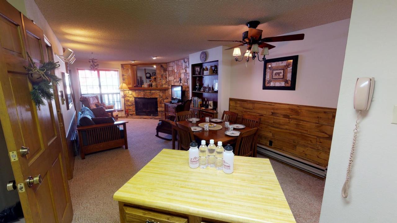 レッドリバーFlagg Mountain 7 Townhouse With High Speed Wifiアパートメント エクステリア 写真