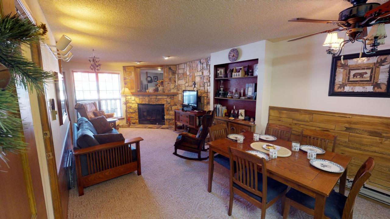 レッドリバーFlagg Mountain 7 Townhouse With High Speed Wifiアパートメント エクステリア 写真